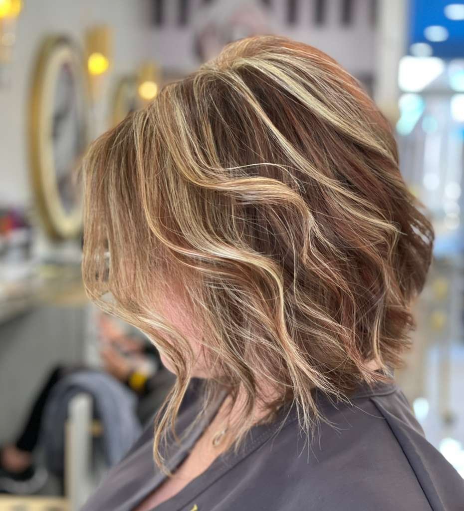 Dimensional short hair color
